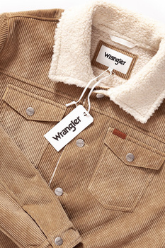 KURTKA ZIMOWA WRANGLER CORD TRUCKER CLAY BEIGE W4735VNWM 112129032