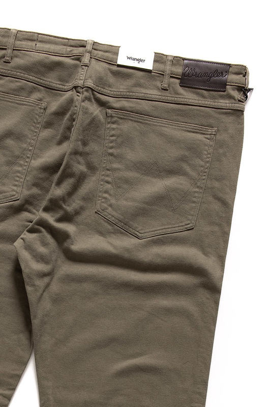 WRANGLER SPODNIE MĘSKIE ARIZONA ESPRESSO LIGHT W12OEB261