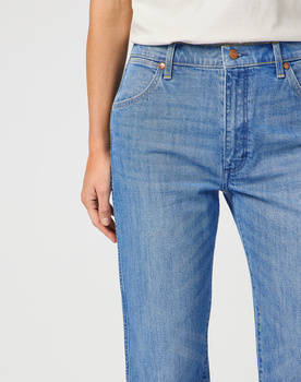 DAMSKIE SPODNIE WRANGLER SUNSET BABY BLUE 112362617