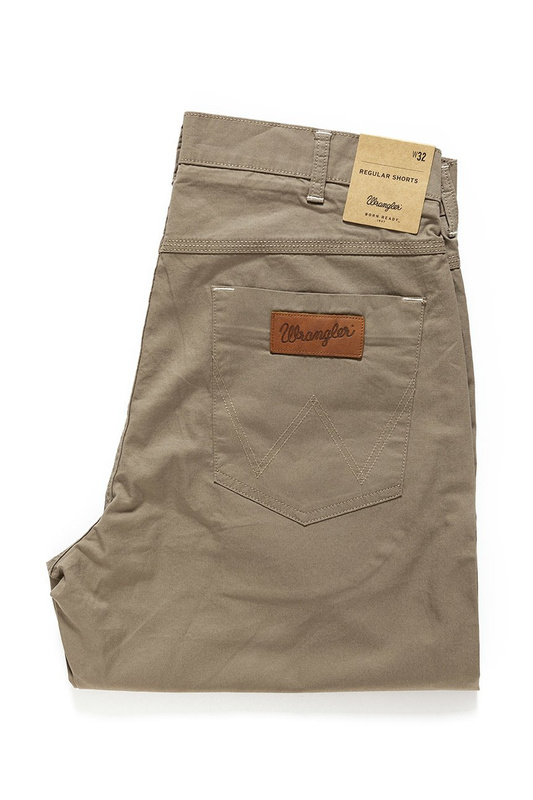 WRANGLER REGULAR SHORTS SAFARI KHAKI W15UOO178