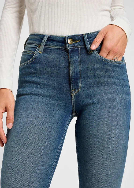 LEE DAMSKIE SPODNIE JEANSOWE LEE FOREVERFIT INDIGO TEA 112355539