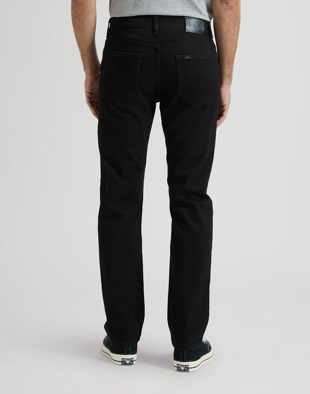 MESKIE SPODNIE LEE REGULAR STRAIGHT BLACK OVERDYE 112140861