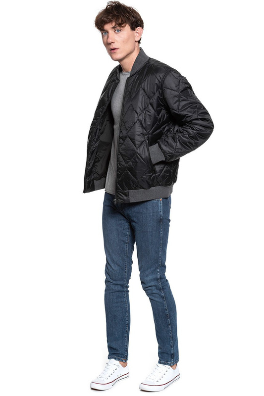 KURTKA WRANGLER BOMBER JACKET BLACK W4A6Y8100 112129075