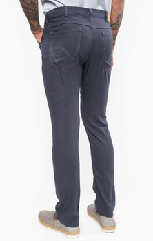 WRANGLER GREENSBORO MĘSKIE SPODNIE MATERIAŁOWE OMBRE BLUE W15Q74154