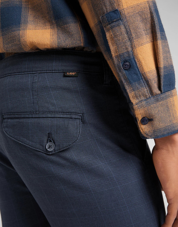 MĘSKIE SPODNIE LEE Slim Chino ESTATE BLUE L768QO17 112140853