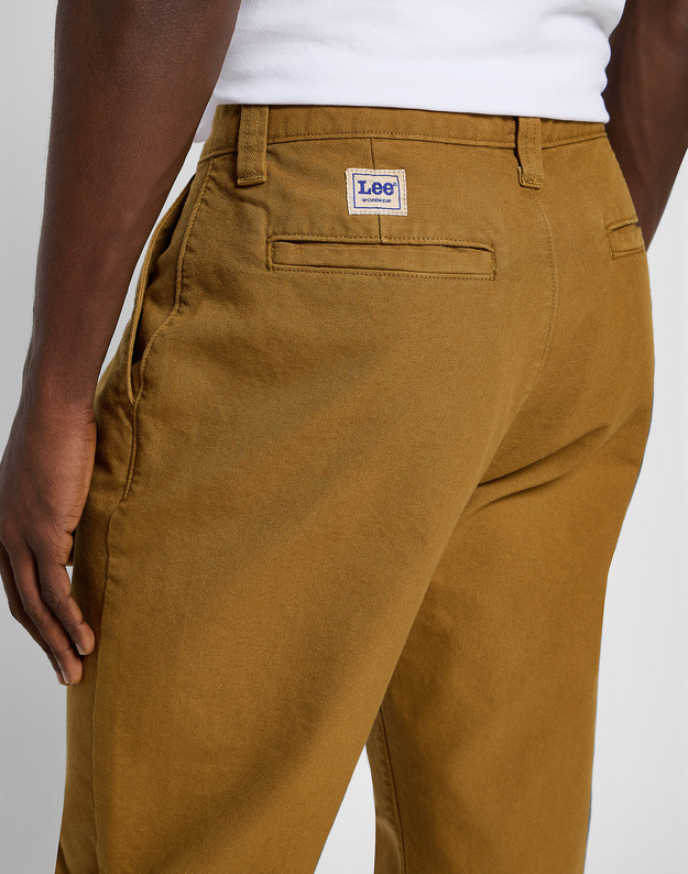 MESKIE SPODNIE MATERIALOWE LEE RELAXED WORKWEAR CHINO GLAZED GINGER 112355784