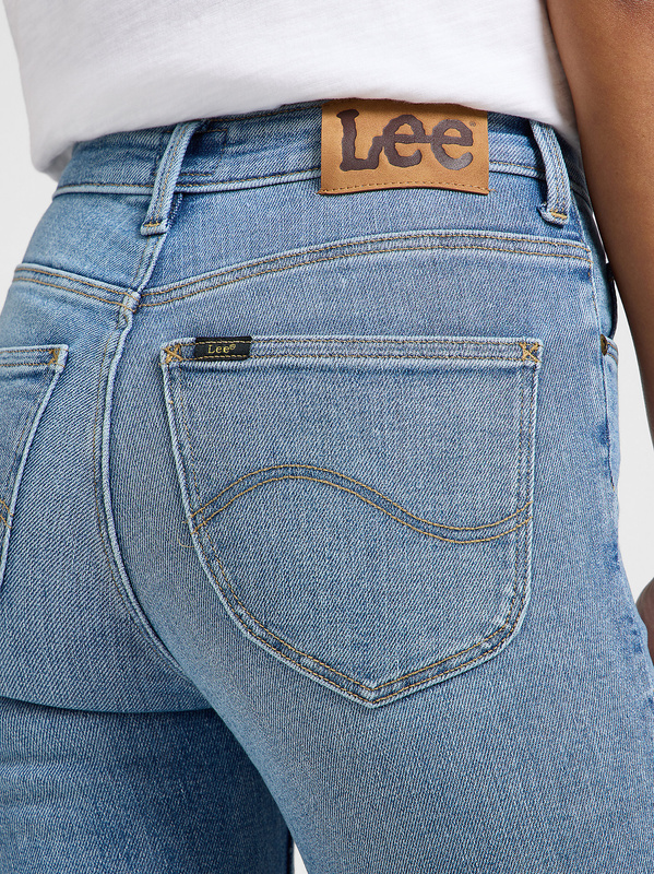 DAMSKIE SPODNIE JEANSOWE LEE SCARLETT HIGH MID STRENGTH 112363821