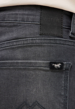 Damskie Spodnie Jeansowe Mustang Style Crosby Relaxed Slim Denim Black 1016913 4000 682