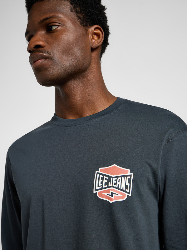 LEE MĘSKA KOSZULKA LONGSLEEVE LEE LS ESS SEASONAL TEE WASHED BLACK 112358045