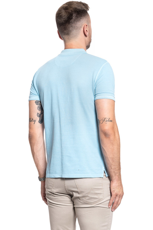 MĘSKA KOSZULKA POLO WRANGLER SS OVERDYE POLO CERULEAN BLUE W7F4KQXVT 112131806