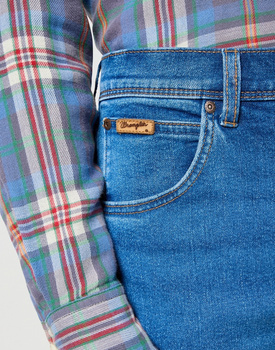 WRANGLER MĘSKIE SPODNIE JEANSOWE WRANGLER TEXAS SLIM RIDGE WASH 112358218