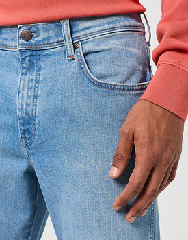 WRANGLER TEXAS MĘSKIE SPODNIE JEANSOWE JEANS DŻINSOWE CLEVER BLUE 112350816 W121018004
