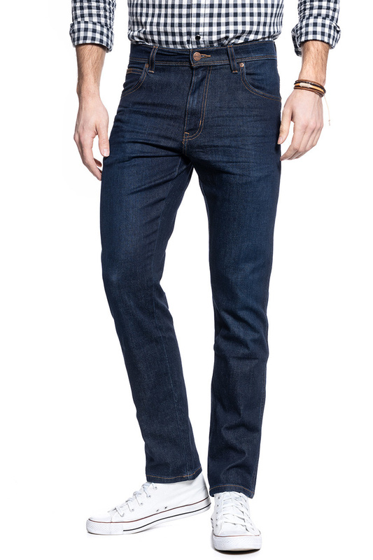 MĘSKIE SPODNIE JEANSOWE WRANGLER TEXAS SLIM SMOOTH RUN W12SAO68P 112126500