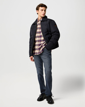 MESKIE SPODNIE WRANGLER GREENSBORO OCEAN STORM 112370847