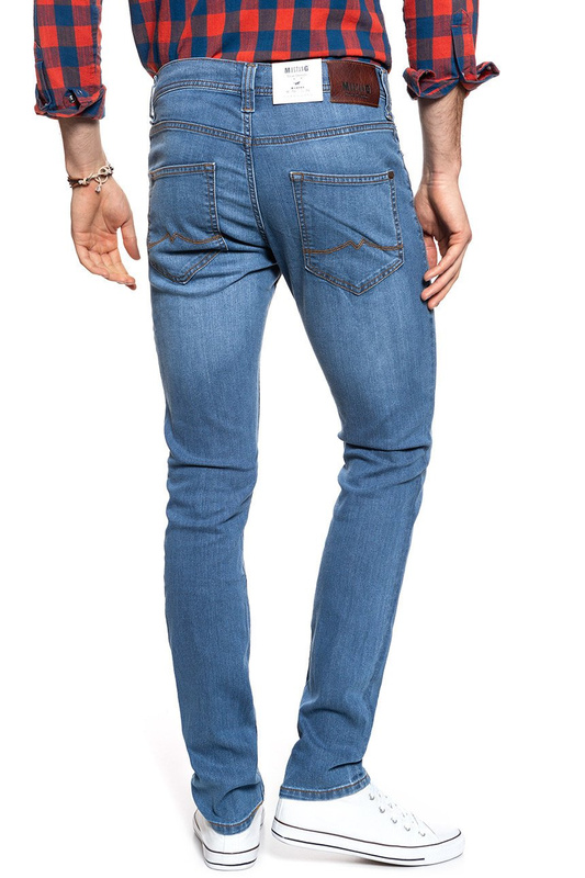 SPODNIE MĘSKIE MUSTANG SPODNIE MĘSKIE Jeans Bosten Slim Fit Fresh Blue 1007660 5000 602
