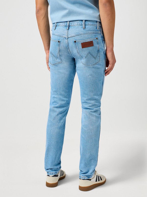 WRANGLER MĘSKIE SPODNIE JEANSOWE WRANGLER RIVER ARCTIC 112362465