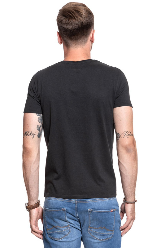 KOSZULKA WRANGLER HORSE LOGO TEE FADED BLACK W7B72FKV6 112131538