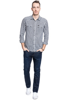 MĘSKIE SPODNIE JEANSOWE WRANGLER TEXAS SLIM SMOOTH RUN W12SAO68P 112126500