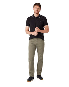 WRANGLER TEXAS SLIM MĘSKIE SPODNIE MATERIAŁOWE DUSTY OLIVE W12SWA275 112126533
