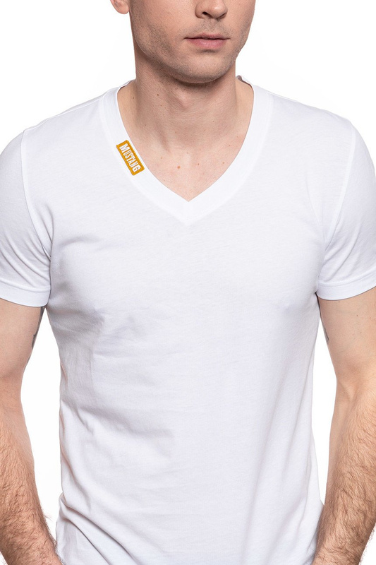 T-SHIRT MĘSKI MUSTANG AARON V BASIC GENERLA WHITE 1009931 2045