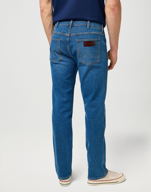 MESKIE SPODNIE  WRANGLER GREENSBORO OAKWOOD BLUE 112371374
