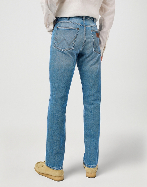 WRANGLER MĘSKIE SPODNIE JEANSOWE WRANGLER GREENSBORO COWBOY HAZE 112364420
