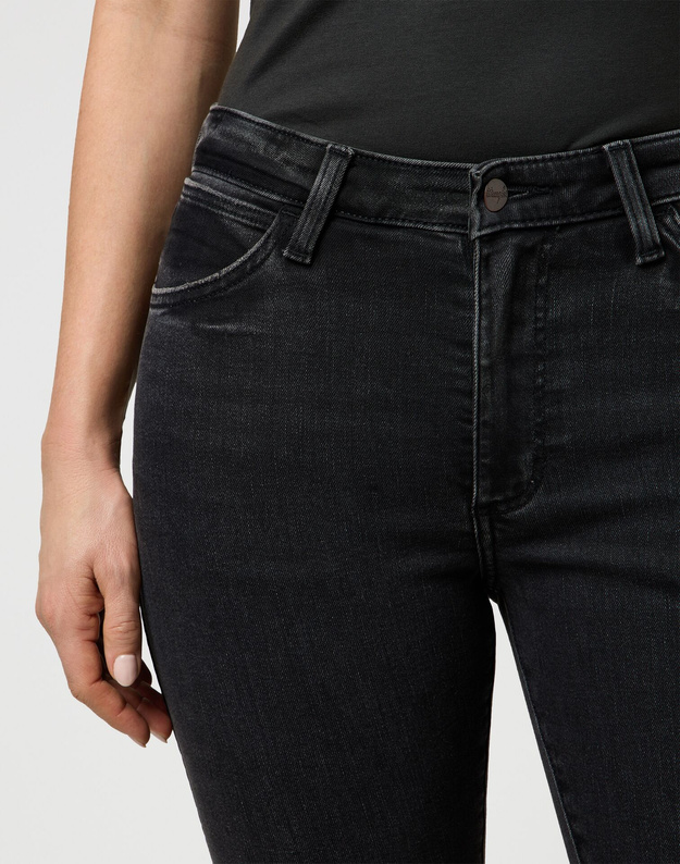 DAMSKIE SPODNIE WRANGLER SIENNA BLACK WASH 112371164