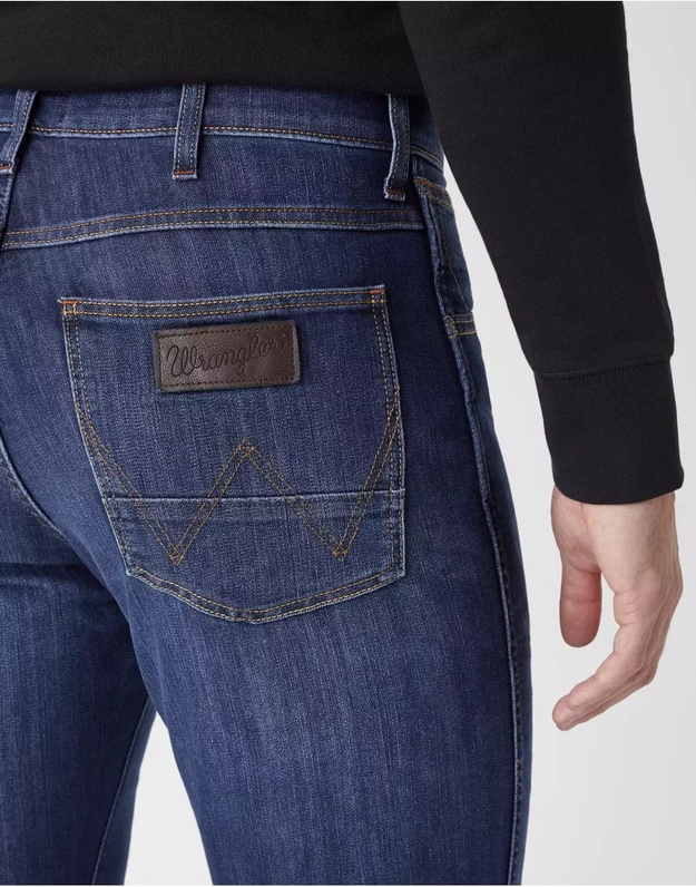 WRANGLER ARIZONA MĘSKIE SPODNIE JEANSOWE COOL HAND W12OUJ47R 112126473