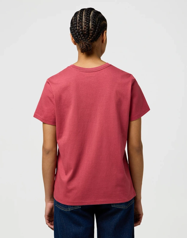 DAMSKA KOSZULKA WRANGLER SIGN OFF TEE EARTH RED 112370739