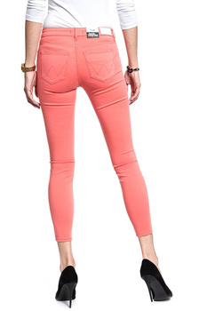 SPODNIE WRANGLER DAMSKIE SKINNY CROP CORAL W28MHL12B 112128458