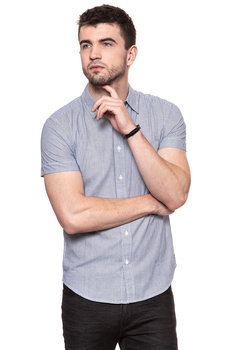 KOSZULA MĘSKA KRÓTKI RĘKAW WRANGLER SS 1 PKT SHIRT PEACOAT BLUE W58604M49 112129484