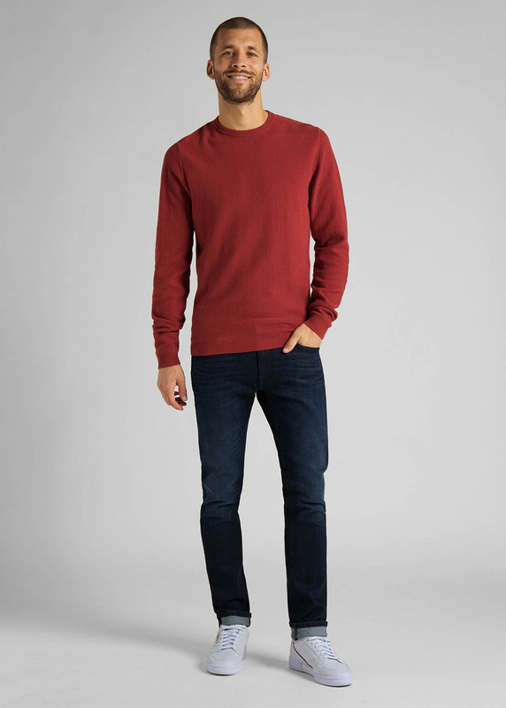LEE BASIC TEXTURED CREW MĘSKA BLUZA REGULAR FIT RED OCHRE L85BOCOE 112122603