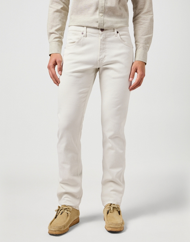 MESKIE SPODNIE MATERIALOWE WRANGLER GREENSBORO VAPOROUS GRAY 112362435