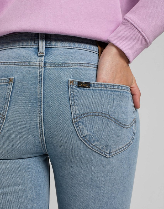 LEE SCARLETT DAMSKIE SPODNIE JEANSOWE SUNBLEACH L526BKMT 112320159