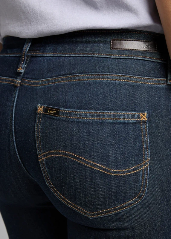 LEE DAMSKIE SPODNIE JEANSOWE LEE SCARLETT SOLID BLUE 112145236
