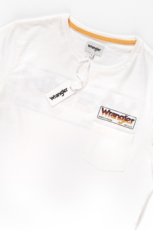 KOSZULKA WRANGLER POCKET TEE OFFWHITE W7B21FE02 112131423