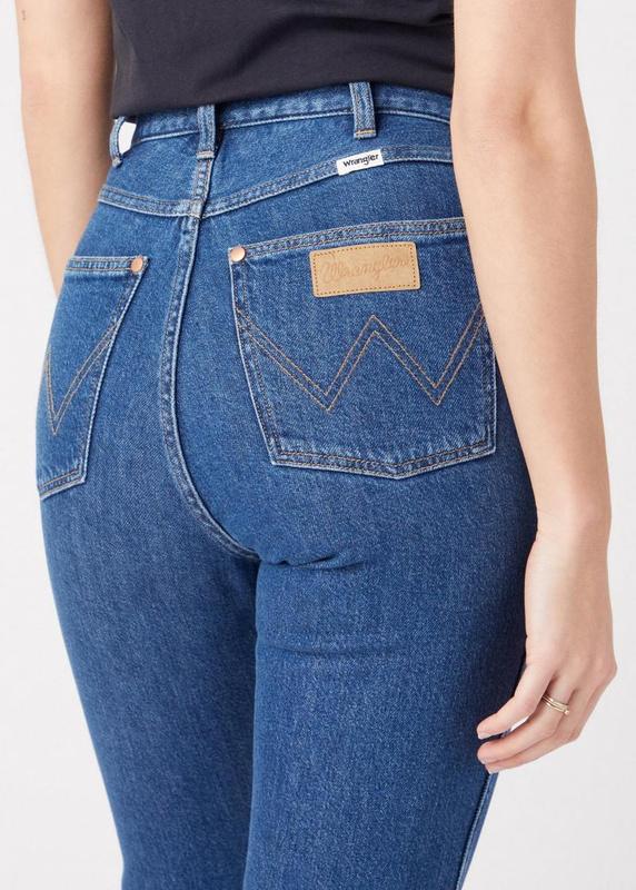 WRANGLER WALKER DAMSKIE SPODNIE JEANSOWE JEANSY DŻINSY RAINCLOUD W2HC38X26 112321440