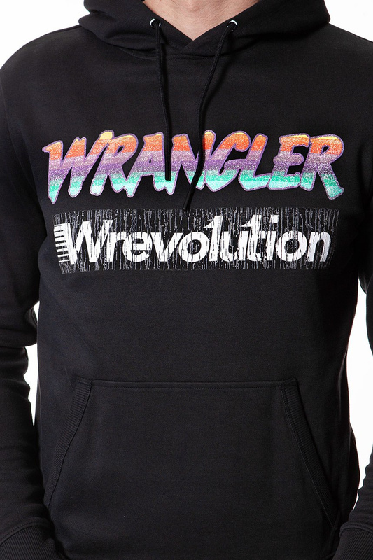 BLUZA WRANGLER MĘSKA HOODIE BLACK W6560IH01 112130572