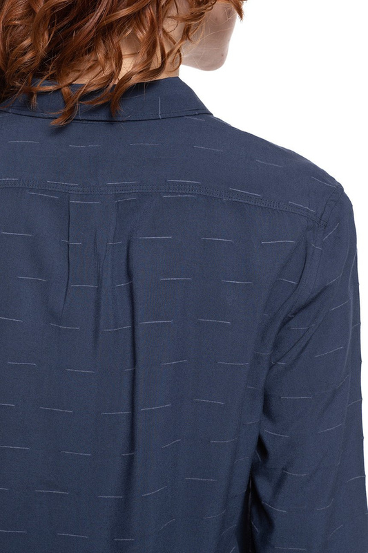 KOSZULA DAMSKA LEE ONE POCKET SHIRT MIDNIGHT NAVY L46BPOMA 112110803