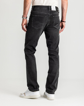 Męskie Spodnie Jeansowe MUSTANG Tramper Straight Denim Black 1016083 4000 803