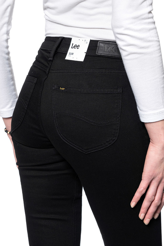 SPODNIE DAMSKIE LEE ELLY BLACK RINSE L305FS47 112106018