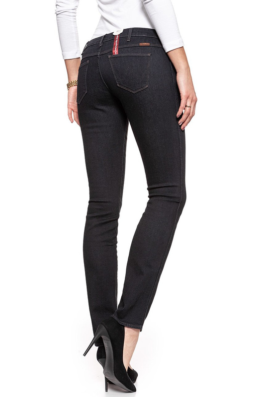 WRANGLER MOLLY STRAIGHT BLACK W26F-LI-55G