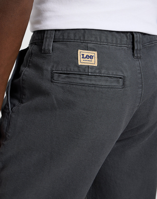 LEE MĘSKIE SPODNIE MATERIAŁOWE RELAXED WORKWEAR CHINO DARK MUTE GRAY 112355785 L78K008531