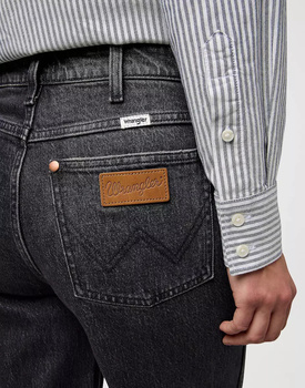 DAMSKIE SPODNIE WRANGLER LOOSE STRAIGHT BLACK SAND 112371182