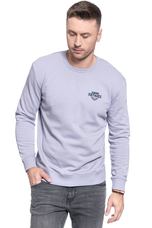 BLUZA MĘSKA LEE SEASONAL LOGO SWS LAVENDER DUSK REGULAR FIT L81ASPOA 112121667