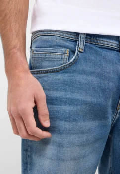 Męskie szorty Mustang Style Denver Shorts Denim Blue 1016454 5000 584