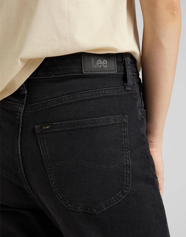 DAMSKIE SPODNIE JEANSOWE LEE Carol CAPTAIN BLACK L30UCPTY 112106734