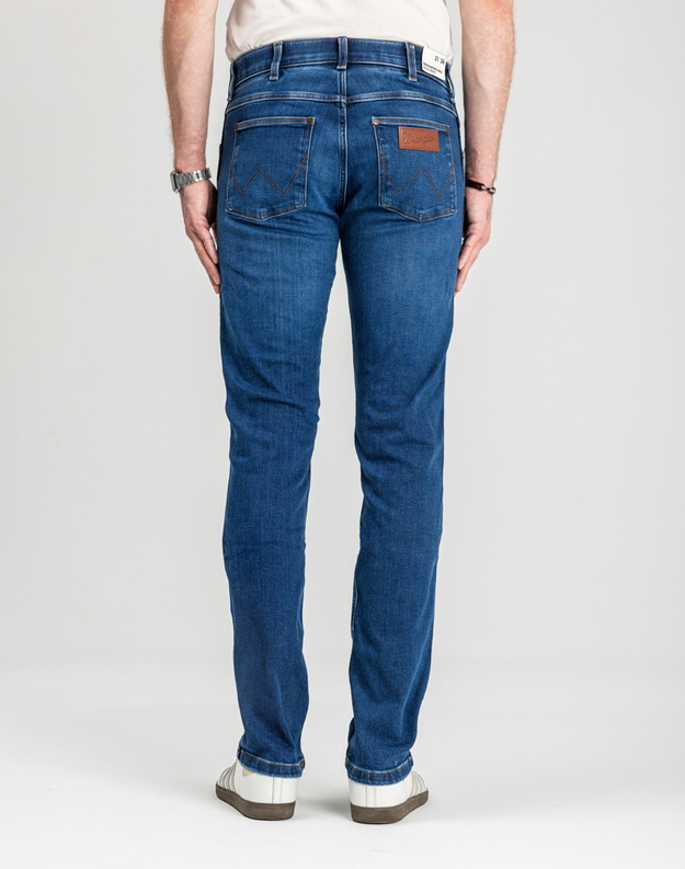 MESKIE SPODNIE  WRANGLER GREENSBORO DANDELION SUMMER 112364419