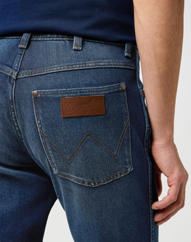 MESKIE SPODNIE  WRANGLER RIVER FOG 112370922