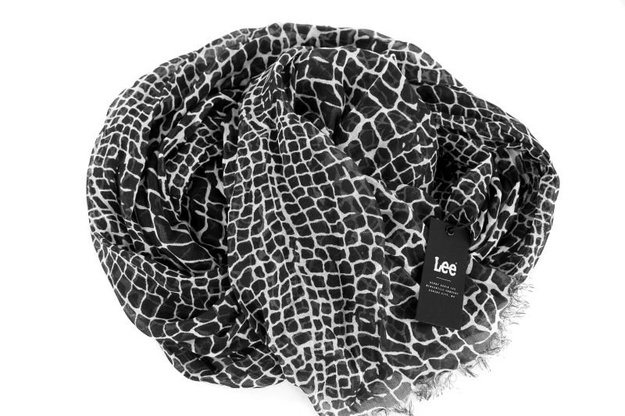 LEE ULTIMATE SCARF BLACK LW351801      $    